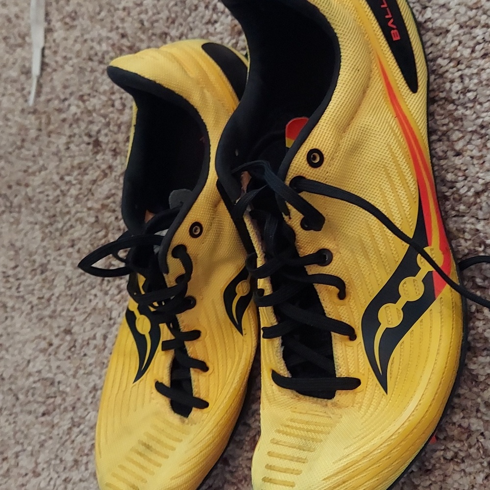Saucony Track Spikes Size 9